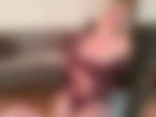 mirelasilver's Live Sex Cam Show