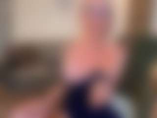 mirelasilver's Live Sex Cam Show