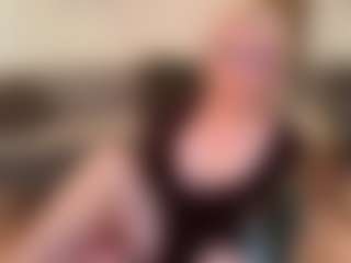 mirelasilver's Live Sex Cam Show