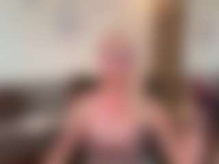 mirelasilver's Live Sex Cam Show