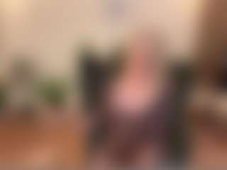 mirelasilver MILF webcam performer live streaming