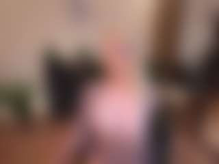mirelasilver's Live Sex Cam Show