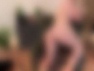 mirelasilver's Live Sex Cam Show