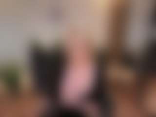 mirelasilver's Live Sex Cam Show