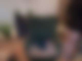 mirelasilver's Live Sex Cam Show