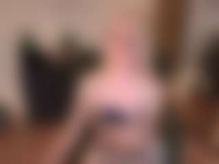 mirelasilver's Live Sex Cam Show