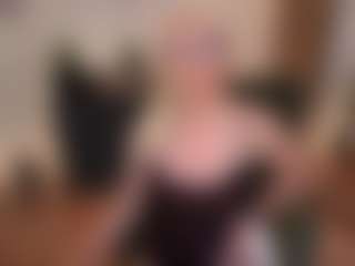 mirelasilver's Live Sex Cam Show