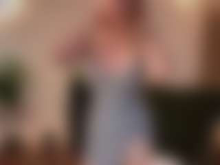 mirelasilver's Live Sex Cam Show
