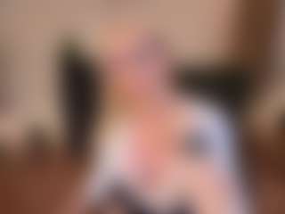 Live cam show with mirelasilver - Indian Fingering on CamwithHer | united kingdom