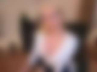 mirelasilver's Live Sex Cam Show