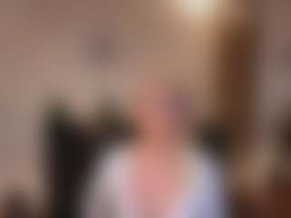 mirelasilver's Live Sex Cam Show