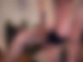 mirelasilver's Live Sex Cam Show