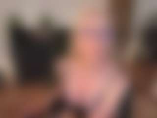 mirelasilver's Live Sex Cam Show