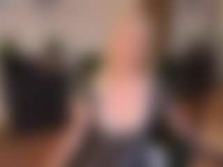 mirelasilver's Live Sex Cam Show
