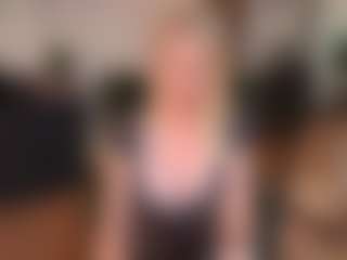 mirelasilver's Live Sex Cam Show