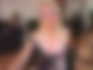 mirelasilver's Live Sex Cam Show