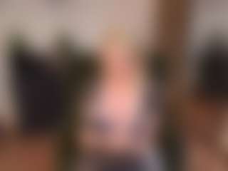 mirelasilver's Live Sex Cam Show