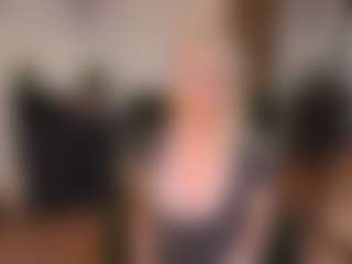 mirelasilver's Live Sex Cam Show