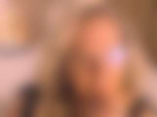 Arony's Live Sex Cam Show