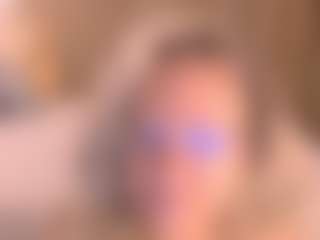 Arony's Live Sex Cam Show