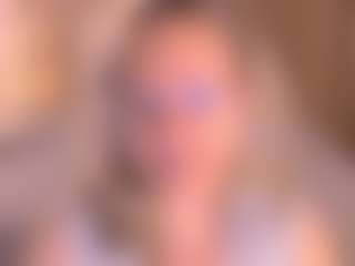Arony's Live Sex Cam Show