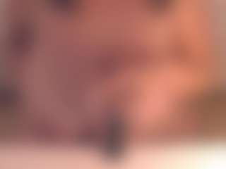 Live cam show with Arony - Blonde Hair on Cam Slut
