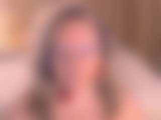 Live cam show with Arony - Thick on makecum.org