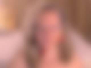 Live cam show with Arony - Bedroom Mature on Lustler