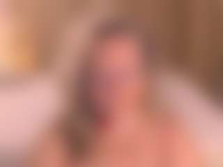 Live cam show with Arony - Mature MILF on Instabang