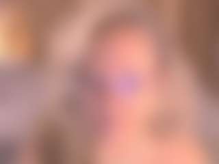 Arony's Live Sex Cam Show