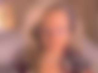 Arony's Live Sex Cam Show