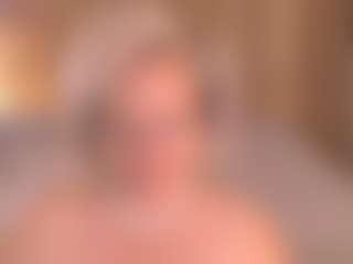 Live cam show with Arony - Hairy Pussy on CamClone