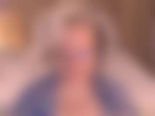 Arony's Live Sex Cam Show