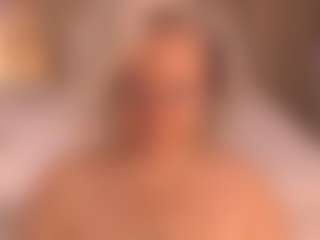 Arony's Live Sex Cam Show
