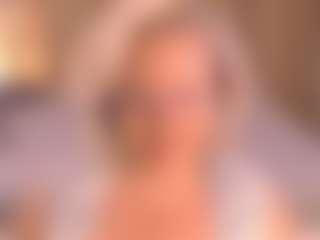 Live cam show with Arony - Chubby on iamadamtest123.com