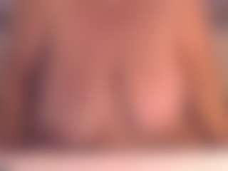 Live cam show with Arony - Spy Granny on iamadamtest123.com