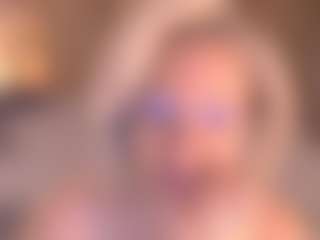 Arony's Live Sex Cam Show