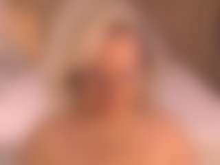 Live cam show with Arony - Hairy Pussy MILF on Fling VIP Chat