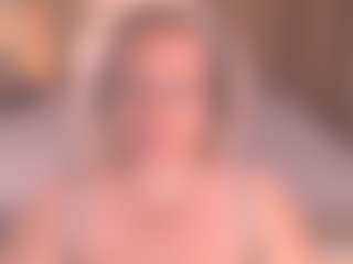 Arony's Live Sex Cam Show