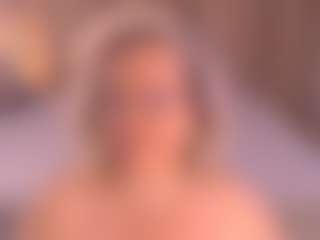 Arony's Live Sex Cam Show