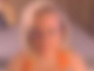 Arony's Live Sex Cam Show
