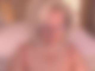 Live cam show with Arony - Blonde Hair Middle Aged on slutload