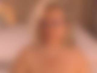 Live cam show with Arony - Strip on Camsoda