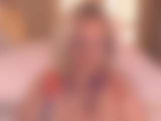 Live cam show with Arony - Granny Big Ass on Camsoda