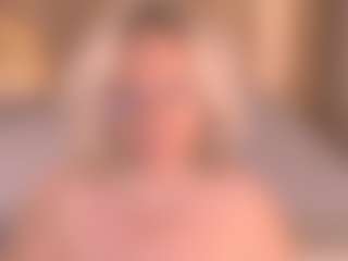 Live cam show with Arony - Glasses on Mixed Magazine Live