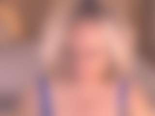 Live cam show with Arony - Granny Big Ass on Camsoda