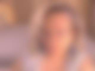 Arony MILF webcam performer live streaming