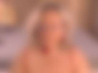 Live cam show with Arony - Granny Big Tits on AdultVida.com
