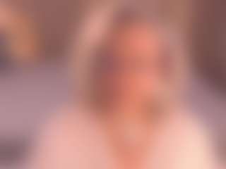 Arony MILF webcam performer live streaming