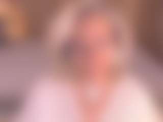 Live cam show with Arony - Granny Big Ass on Fit Hotties